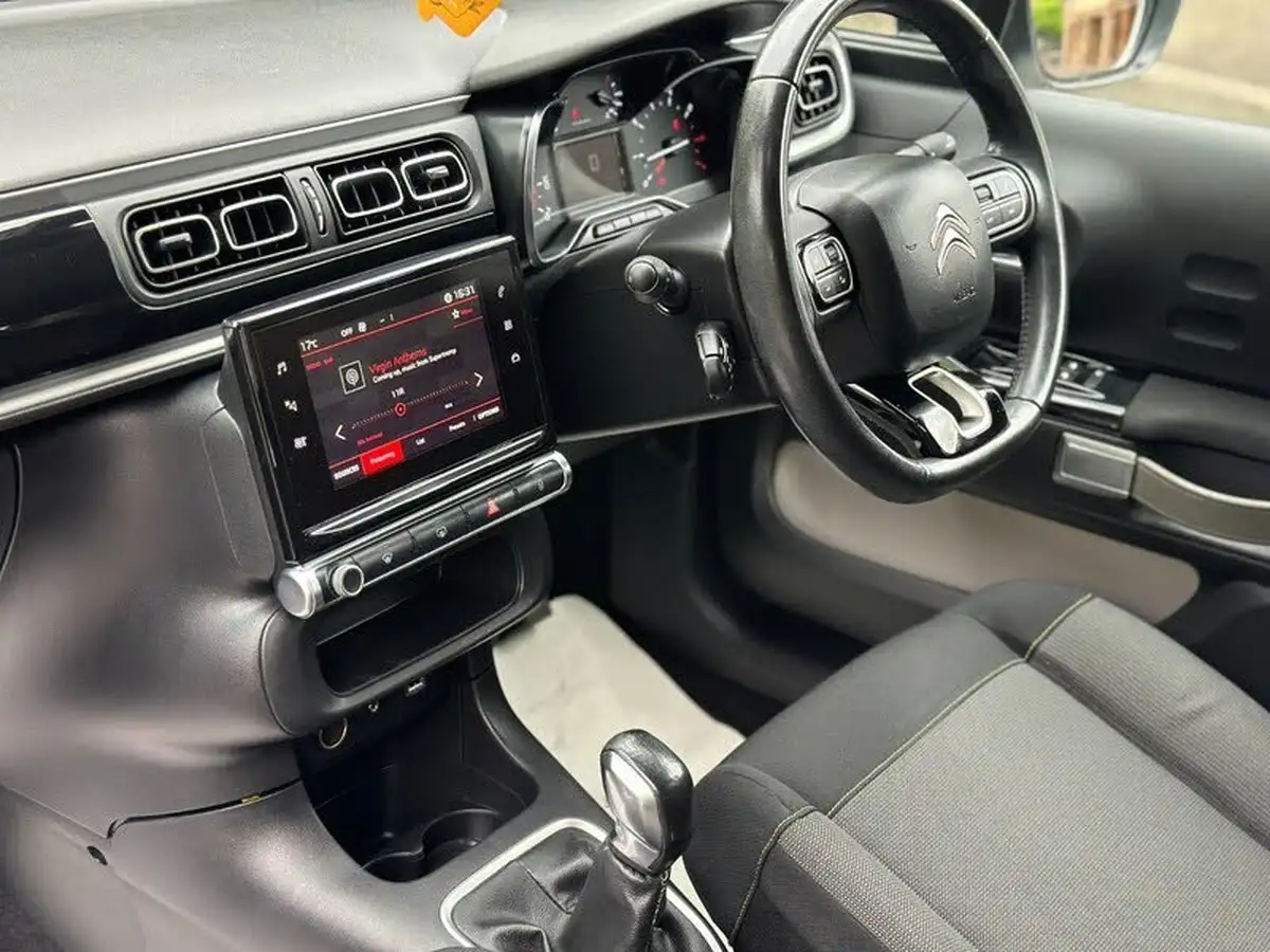 2017-citroen-c3-12-puretech-flair-82ps-big-22