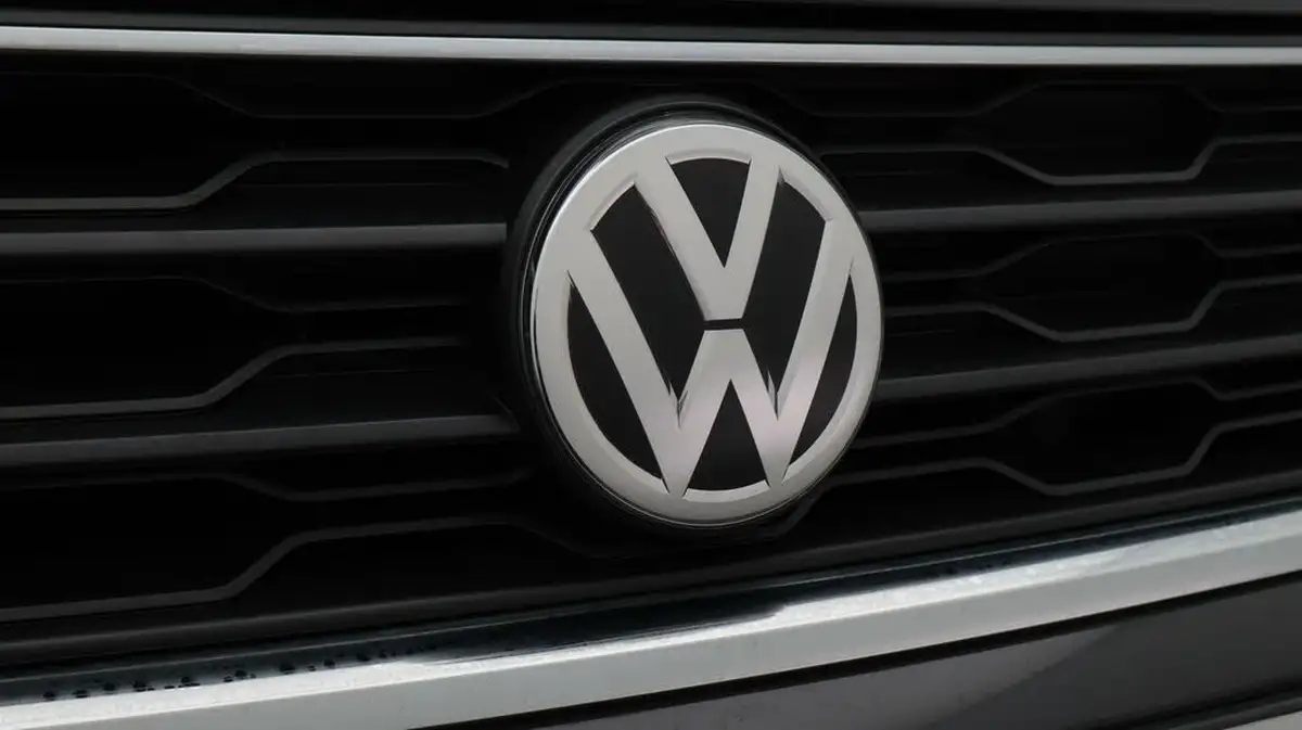 2020-volkswagen-t-roc-10-tsi-se-115ps-big-21