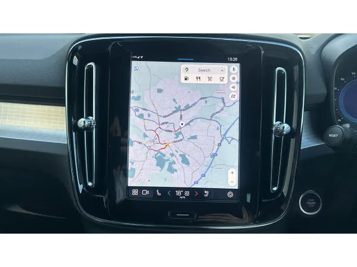 2023-volvo-xc40-20-b4-plus-big-28