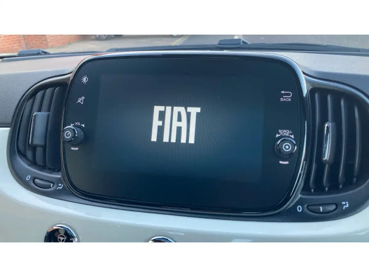 2023-fiat-500-10-big-11