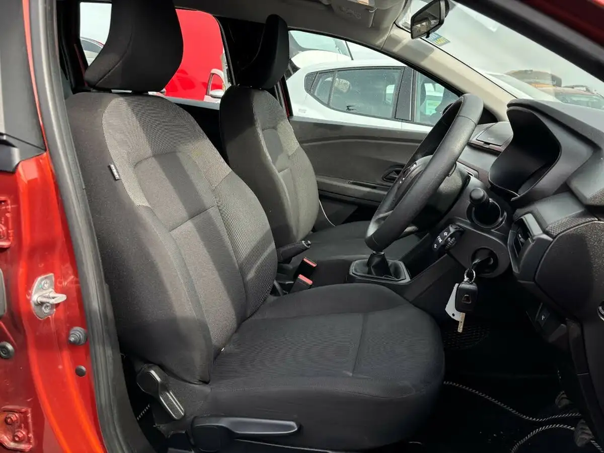 2022-dacia-jogger-10-tce-essential-big-13