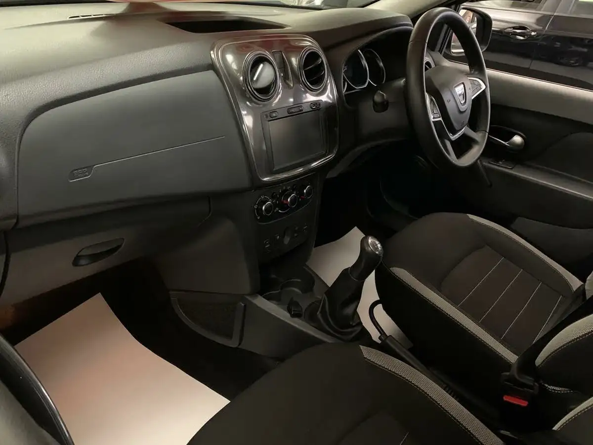 2018-dacia-sandero-stepway-15dci-laureate-big-11