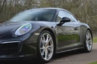 2017-porsche-911-30-carrera-4-gts-coupe-pdk-small-15