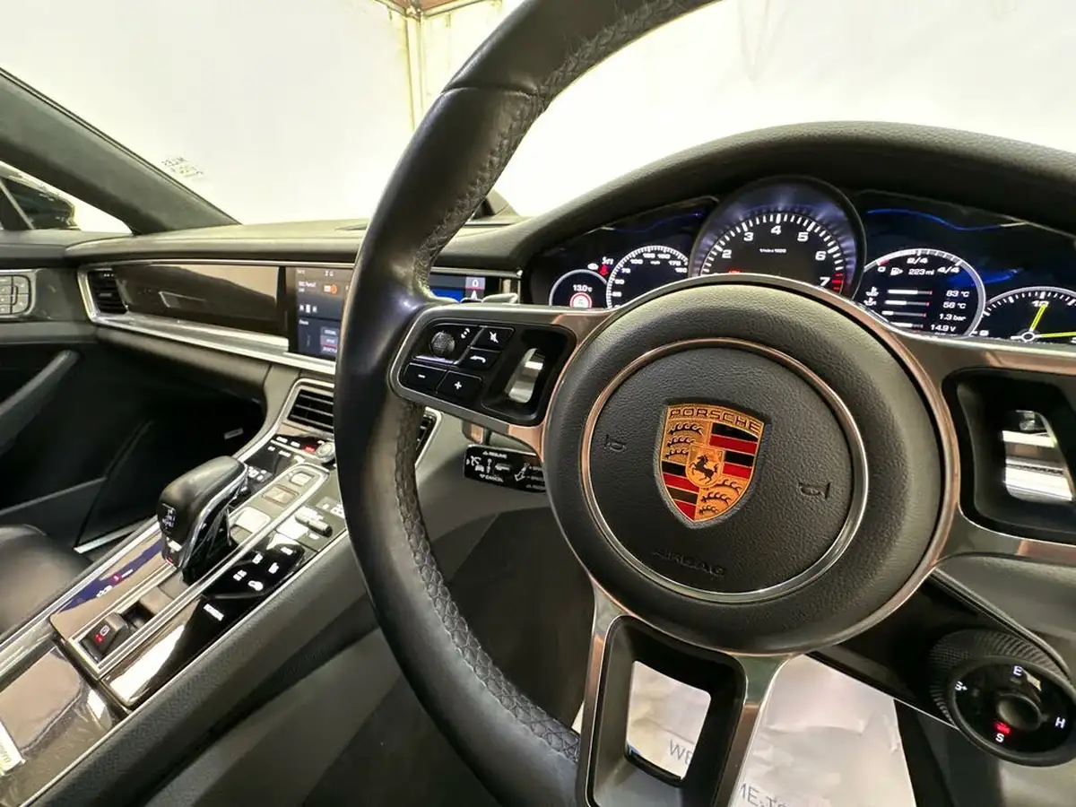 2017-porsche-panamera-29-v6-4-e-hybrid-sport-turismo-big-29