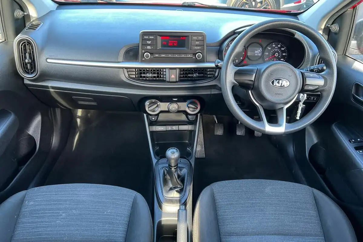 2020-kia-picanto-10-1-4-seats-big-15