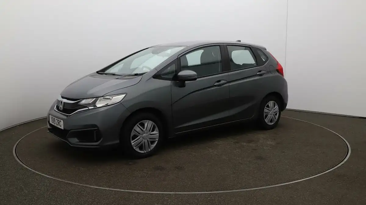 2019-honda-jazz-13-i-vtec-s-cvt-big-58