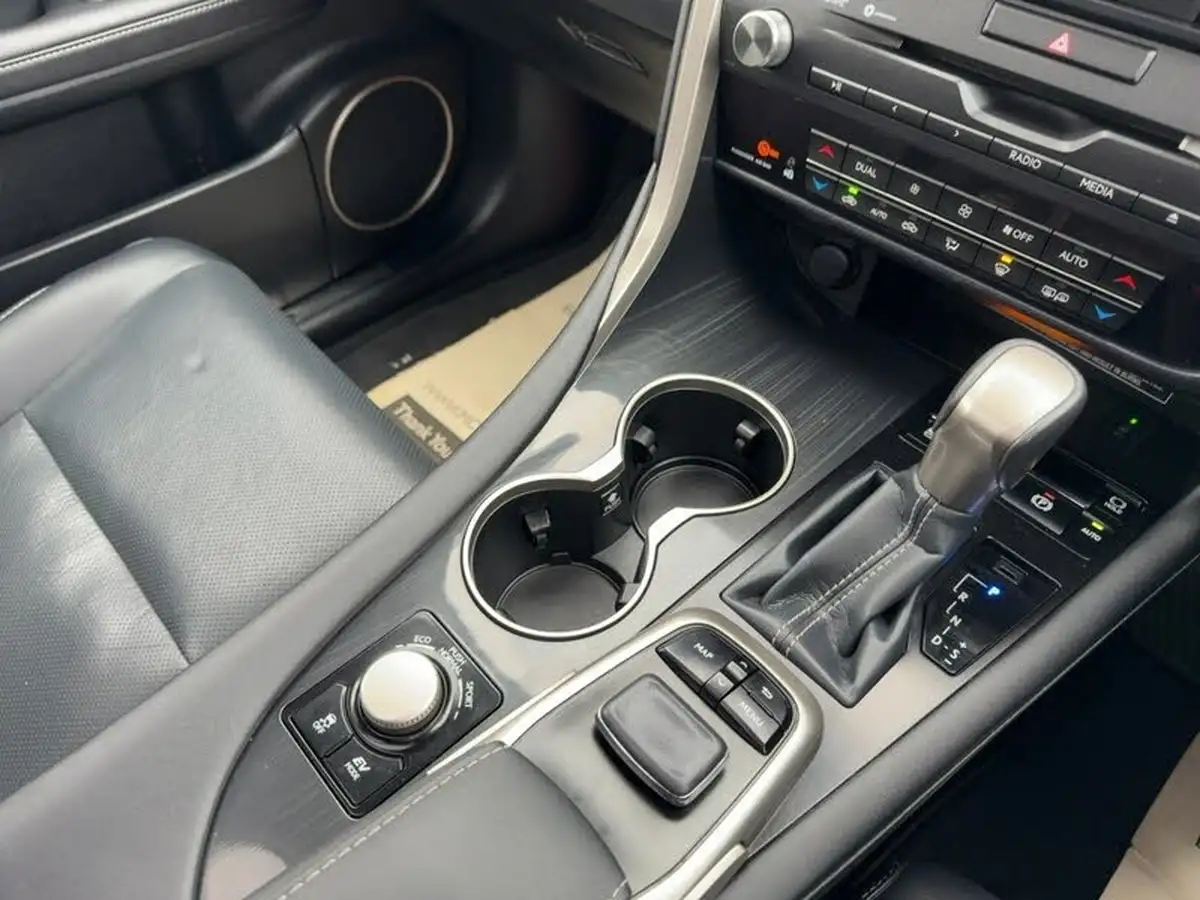 2018-lexus-rx-450h-35-luxury-big-41