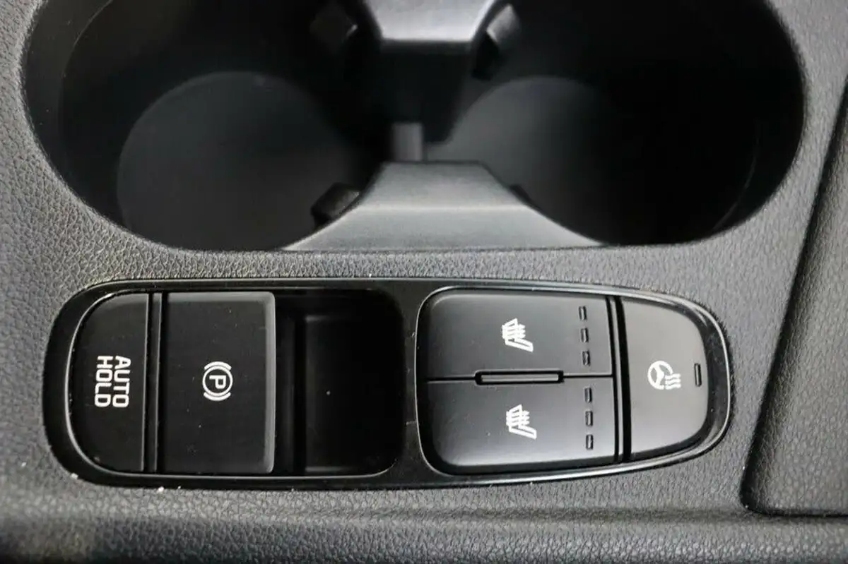 2020-kia-niro-16-gdi-phev-3-big-22
