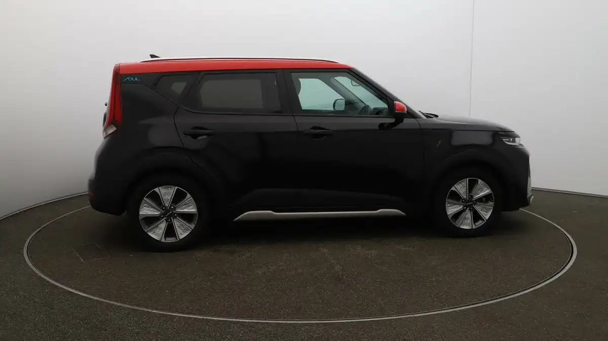 2022-kia-soul-ev-maxx-big-8