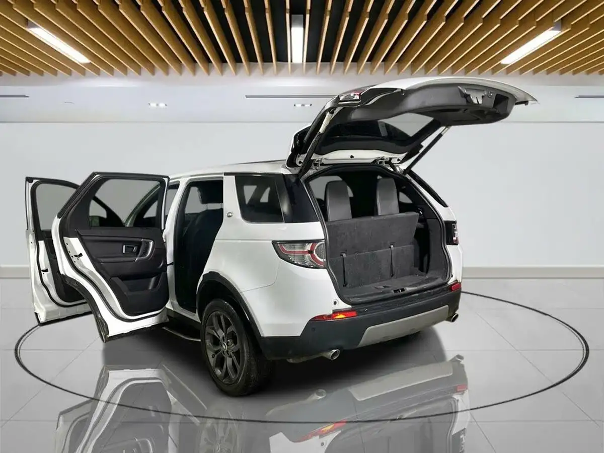 2019-land-rover-discovery-sport-20td4-landmark-big-11