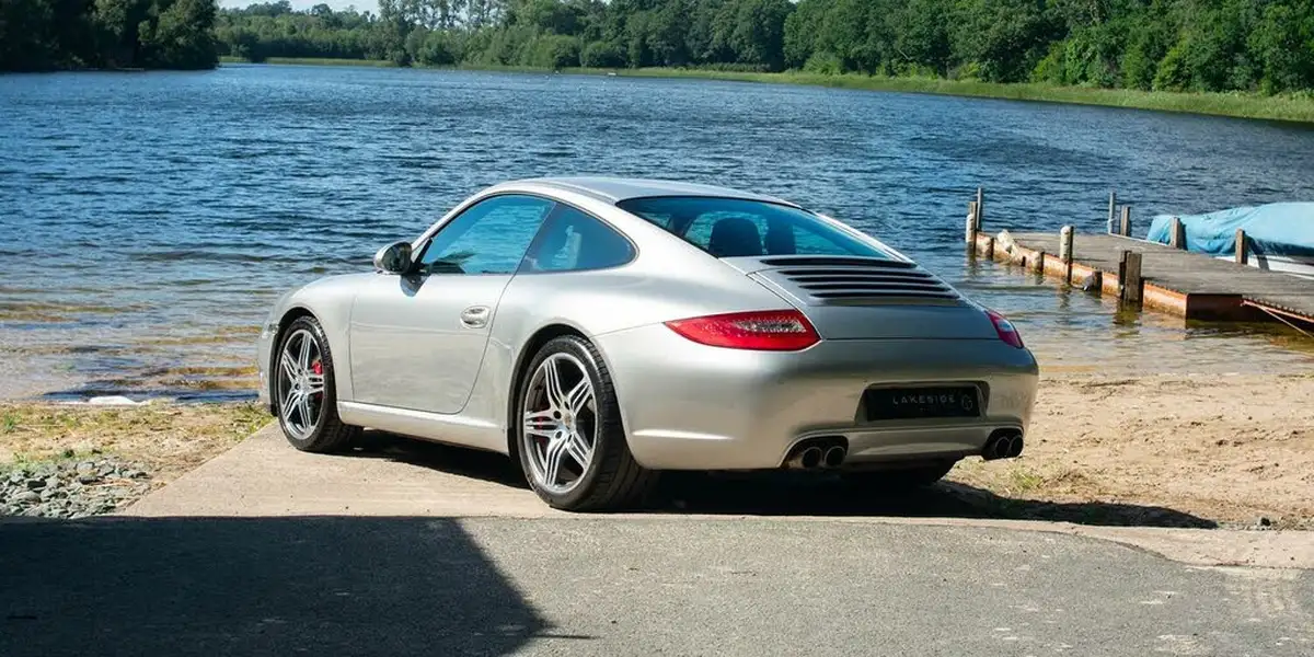 2009-porsche-911-38-carrera-s-coupe-3800cc-pdk-big-3