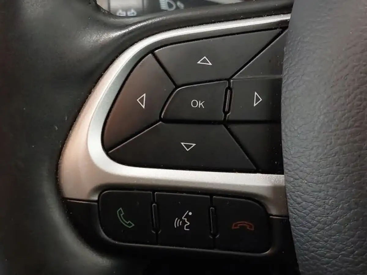 2021-jeep-compass-14-multiair-ii-night-eagle-big-11