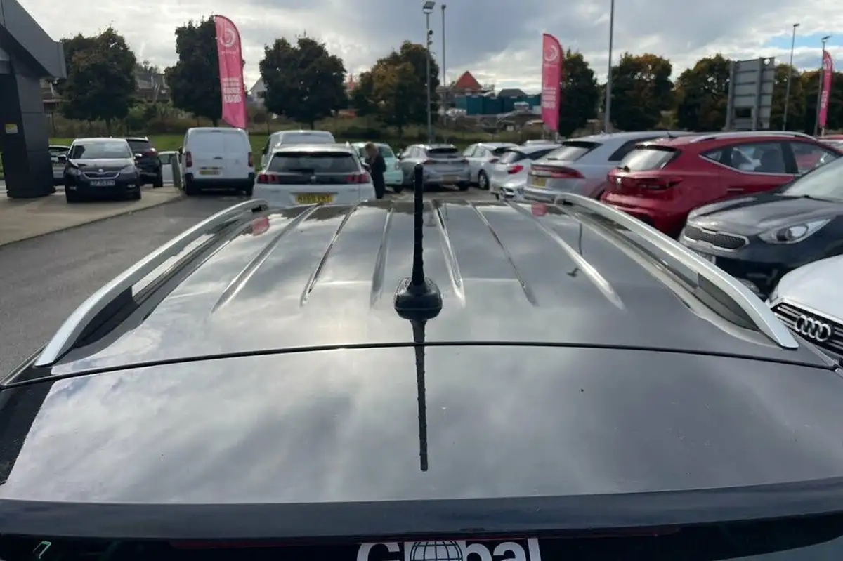 2023-seat-arona-10-tsi-fr-big-15