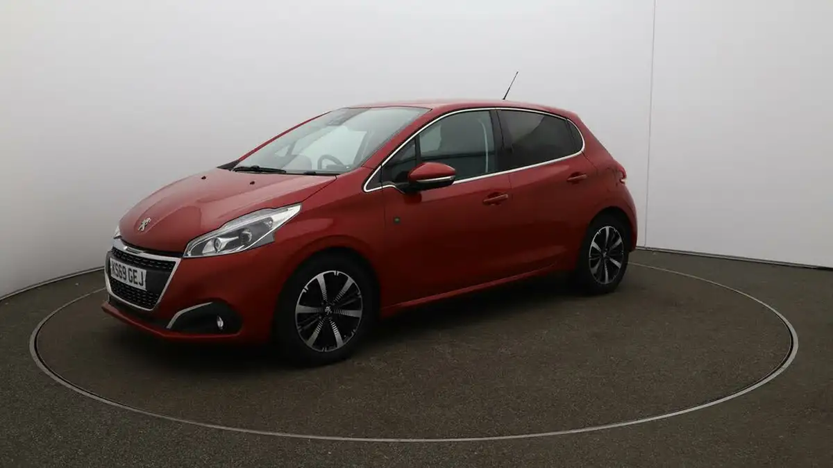 2019-peugeot-208-15-bluehdi-tech-edition-big-66