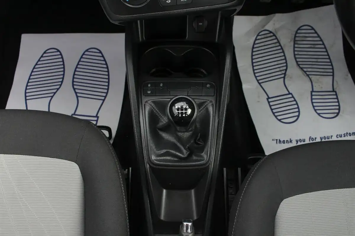 2015-seat-ibiza-14-toca-sportcoupe-3d-big-21