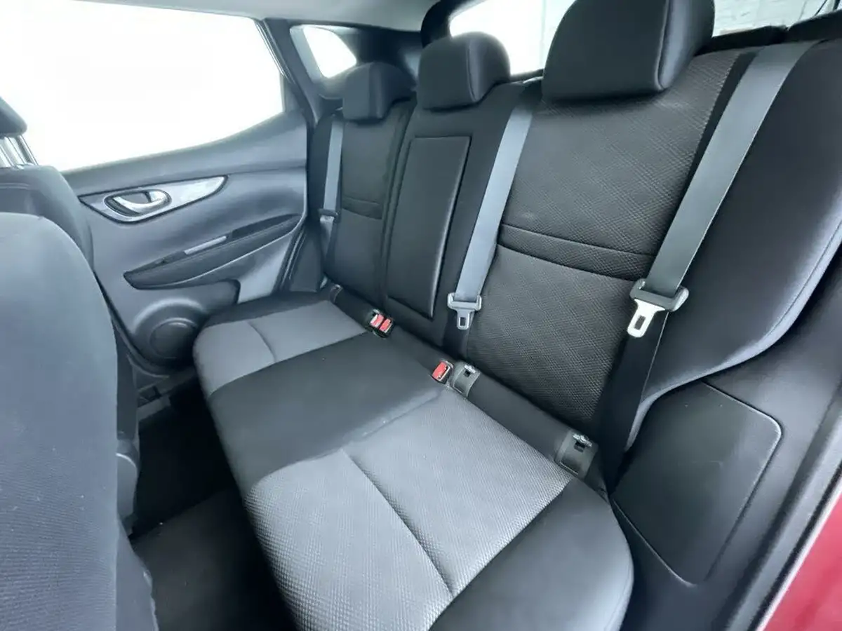 2015-nissan-qashqai-15dci-n-tec-big-8
