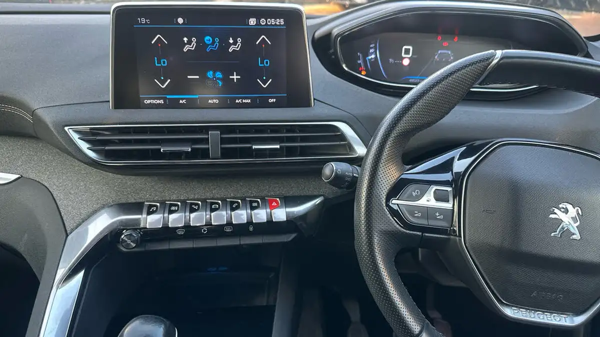 2020-peugeot-5008-suv-15-bluehdi-gt-line-big-9