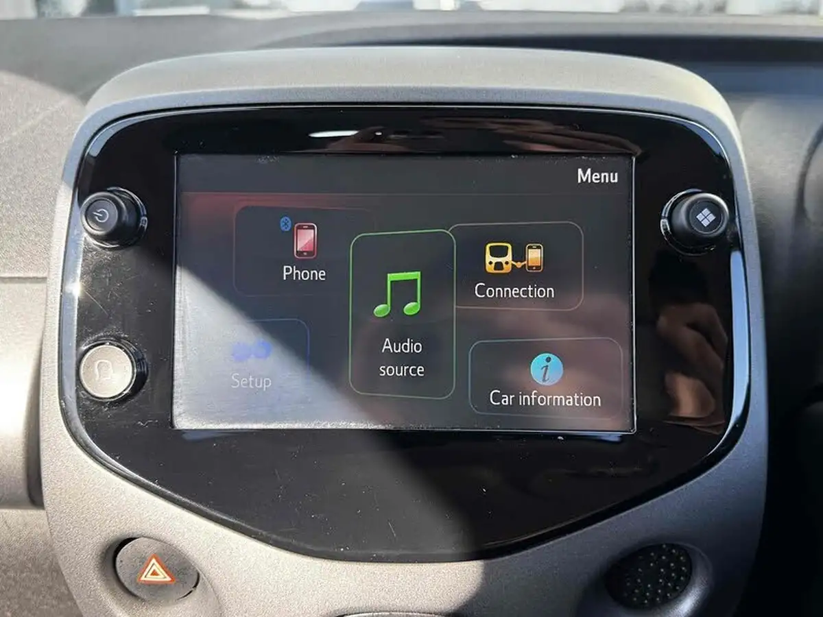 2021-toyota-aygo-10-vvt-i-x-play-tss-big-30