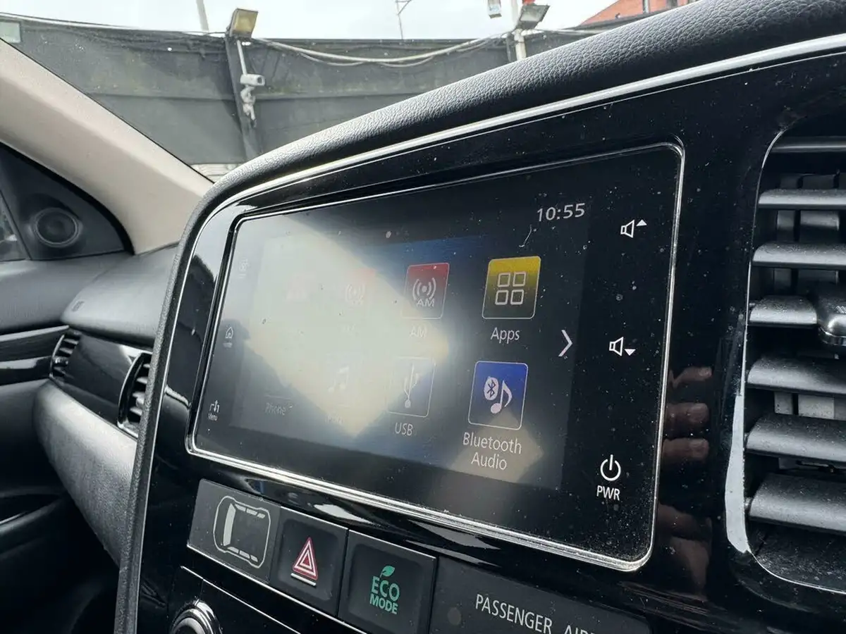 2018-mitsubishi-outlander-20-juro-phev-big-44