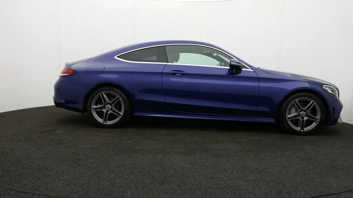 2020-mercedes-benz-c-class-20d-c300d-amg-line-244ps-coupe-2d-big-7