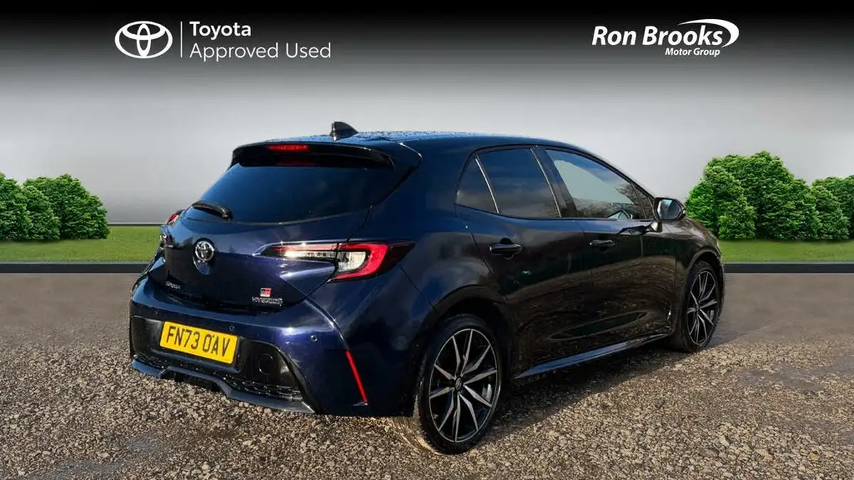 2023-toyota-corolla-18-vvt-i-gr-sport-138bhp-hatchback-big-1