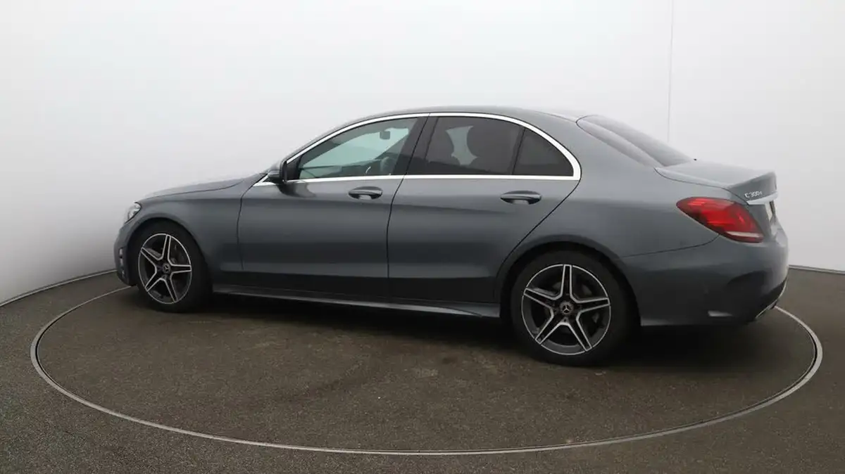 2020-mercedes-benz-c-class-20d-c300d-amg-line-edition-244ps-premium-saloon-4d-big-40