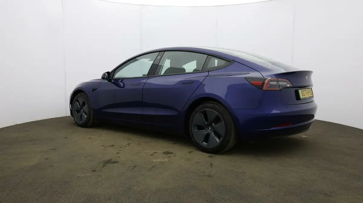 2021-tesla-model-3-e-standard-plus-big-60