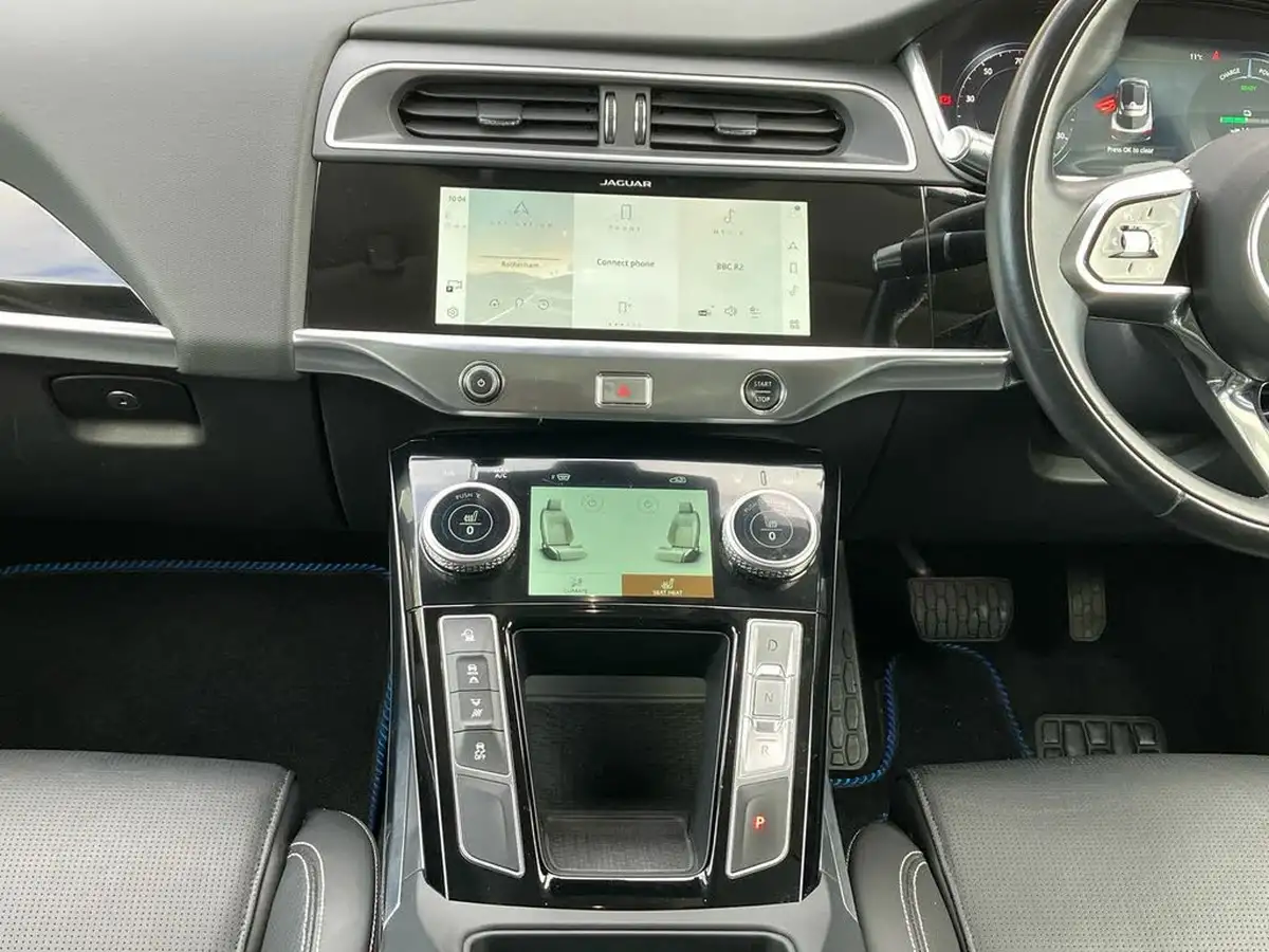 2020-jaguar-i-pace-ev400-hse-big-47