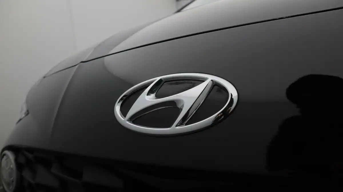 2023-hyundai-i10-10-se-big-20
