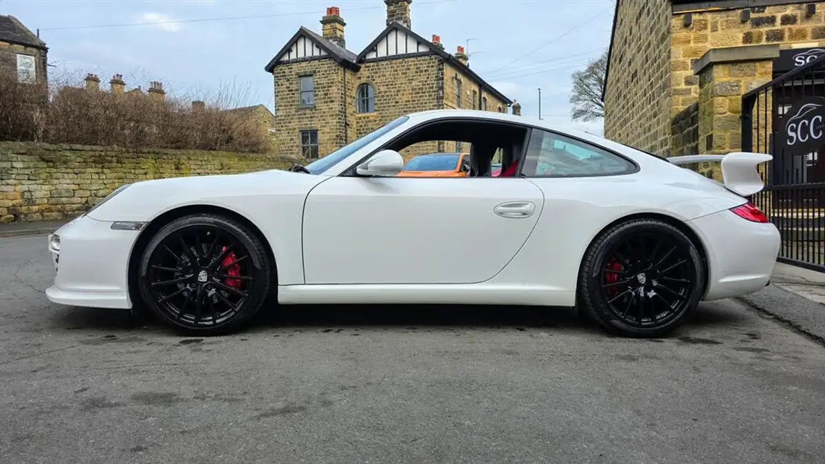 2011-porsche-911-38-carrera-s-rwd-coupe-pdk-big-4