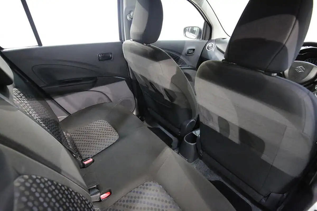 2018-suzuki-celerio-10-sz4-ags-big-30