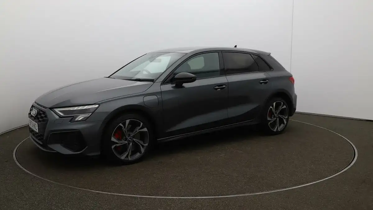 2021-audi-a3-14-45-tfsi-e-s-line-competition-big-68