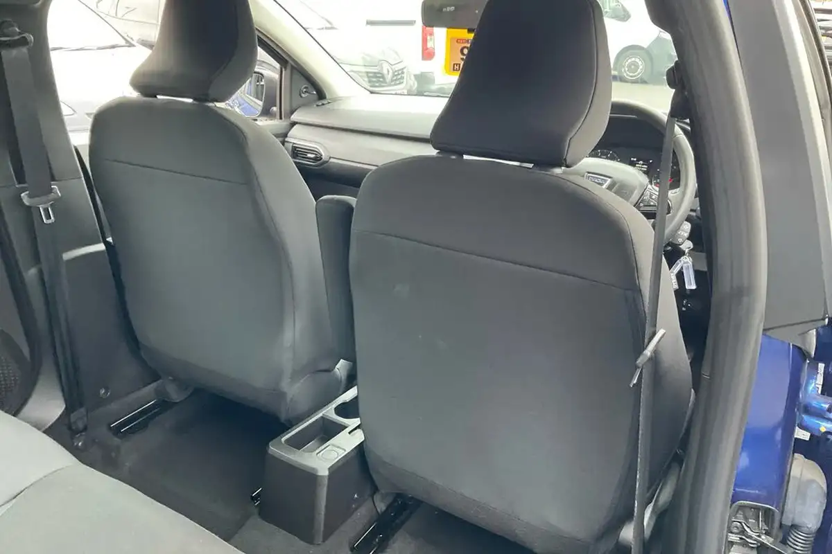 2021-dacia-sandero-10-tce-essential-90bhp-big-29