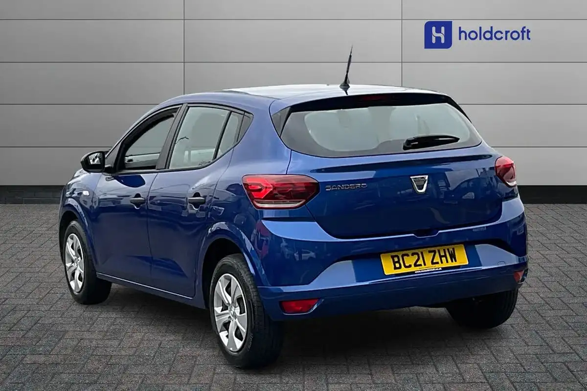 2021-dacia-sandero-10-tce-essential-90bhp-big-1