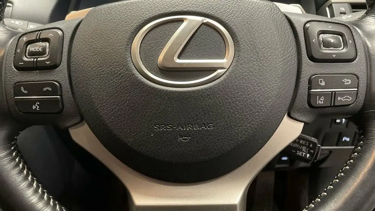 2018-lexus-is-300h-25-executive-edition-lexus-navigation-big-20