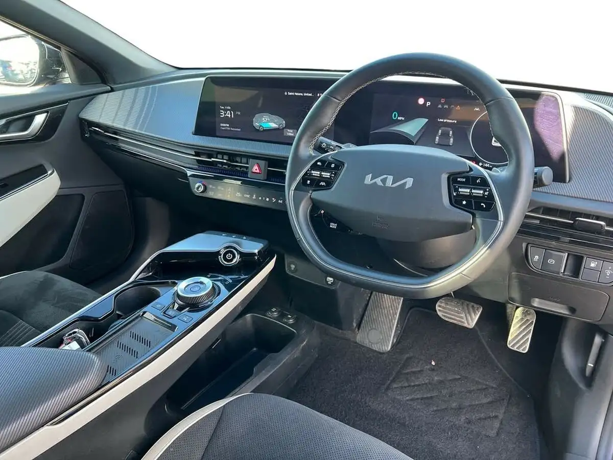 2022-kia-ev6-e-gt-line-225bhp-big-4