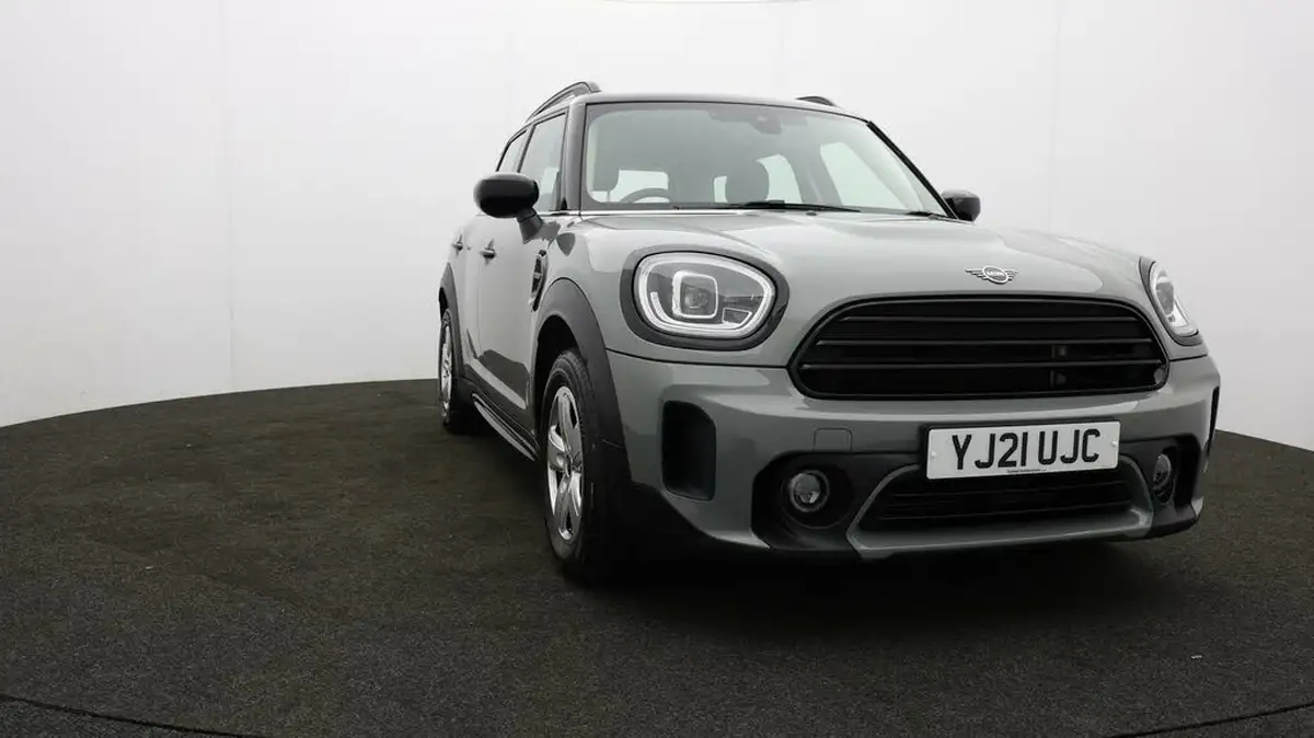 2021-mini-countryman-15-cooper-classic-all4-auto-big-42