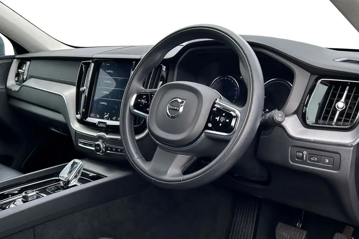 2019-volvo-xc60-20-t8-inscription-pro-big-6