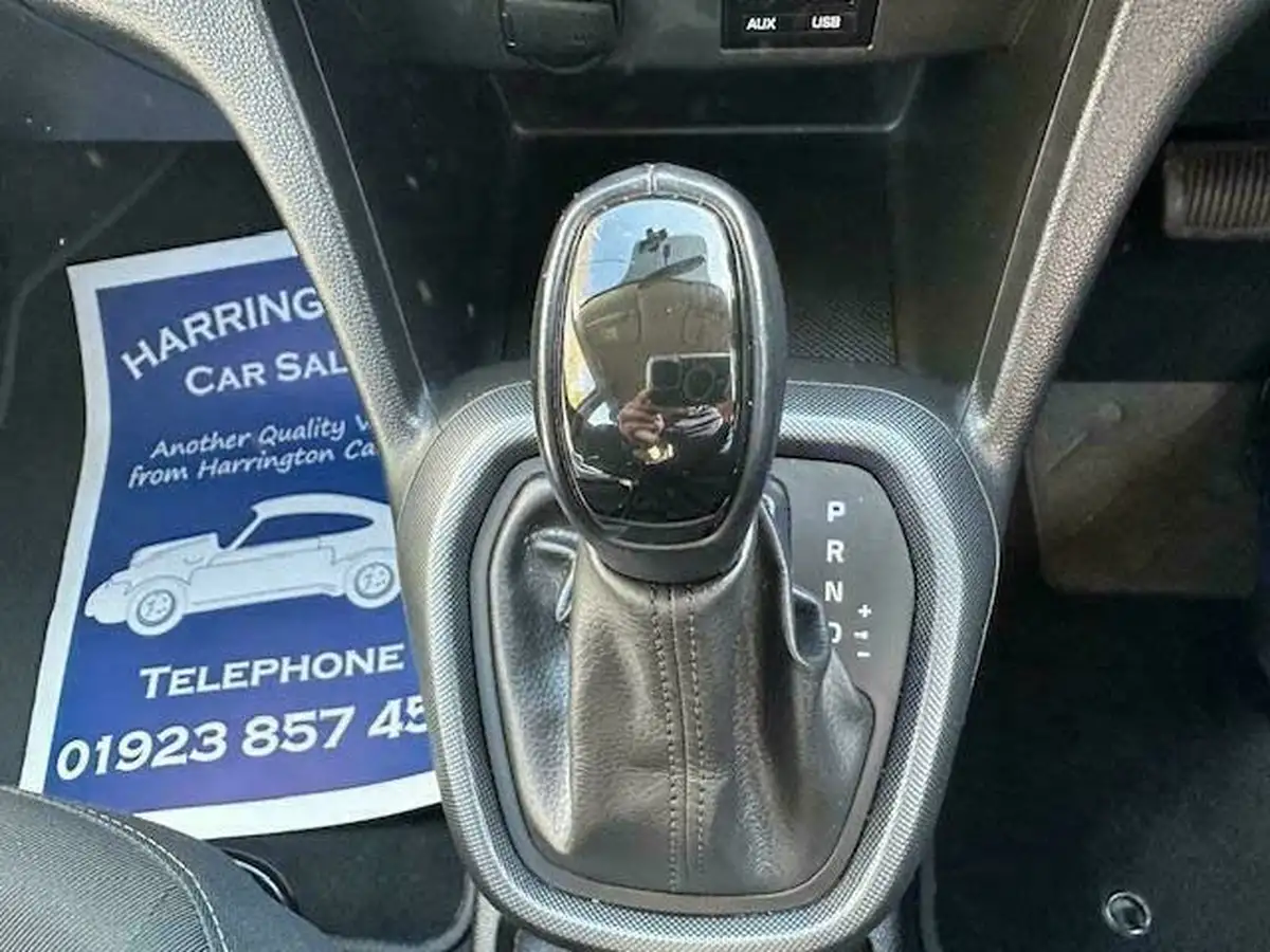 2019-hyundai-i10-12-se-auto-big-20