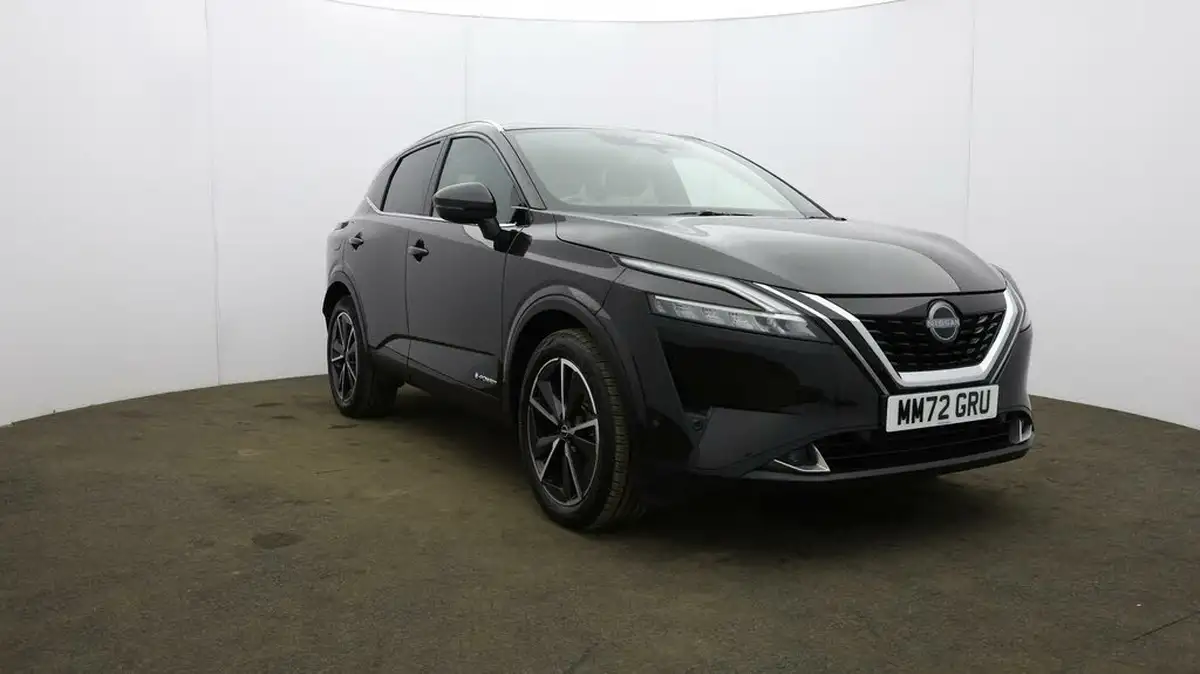 2022-nissan-qashqai-15-tekna-big-45