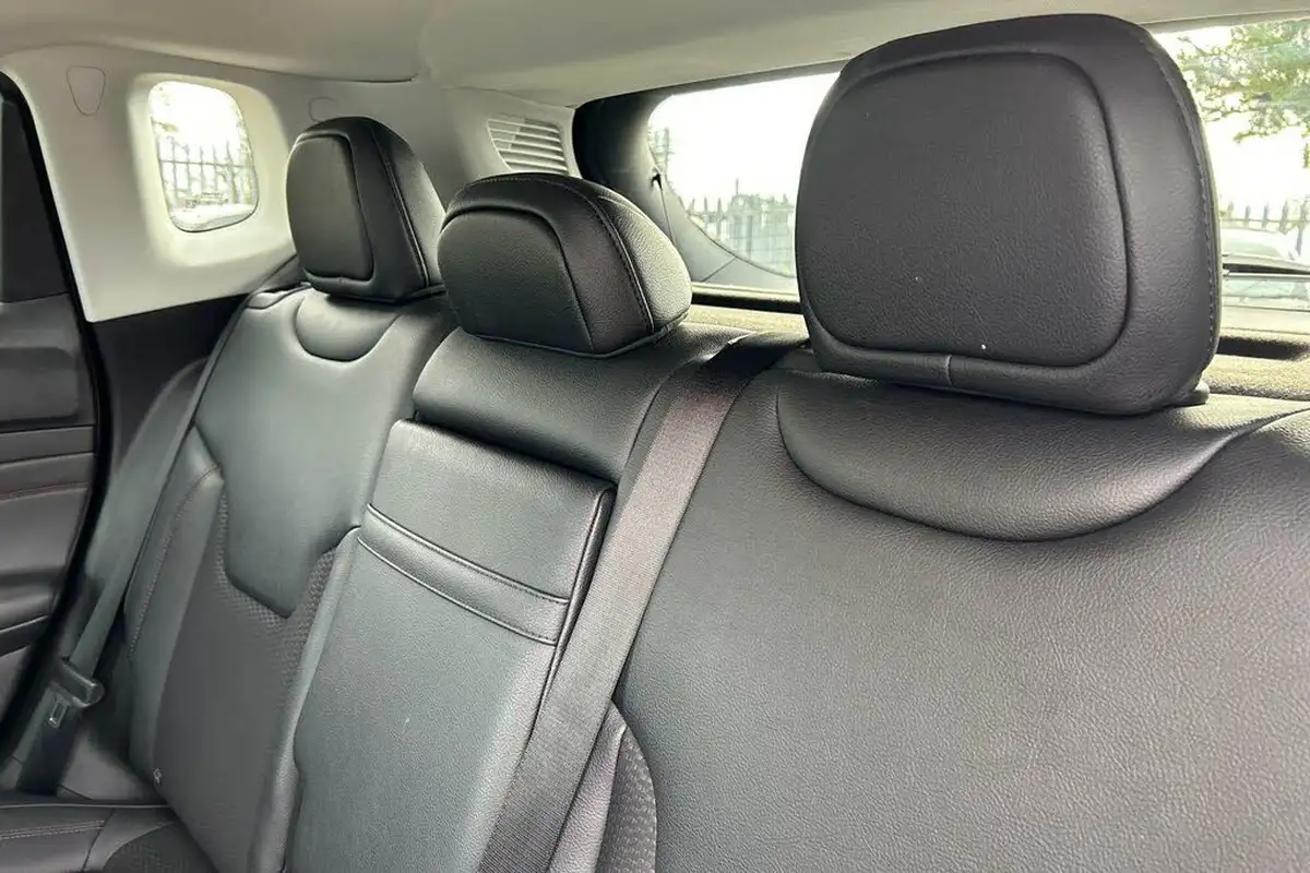 2022-jeep-compass-13-gse-trailhawk-big-18