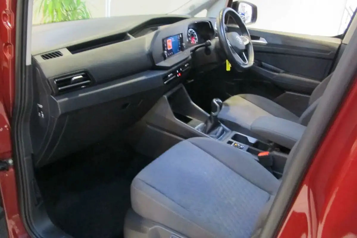 2022-volkswagen-caddy-20tdi-maxi-life-122ps-big-41