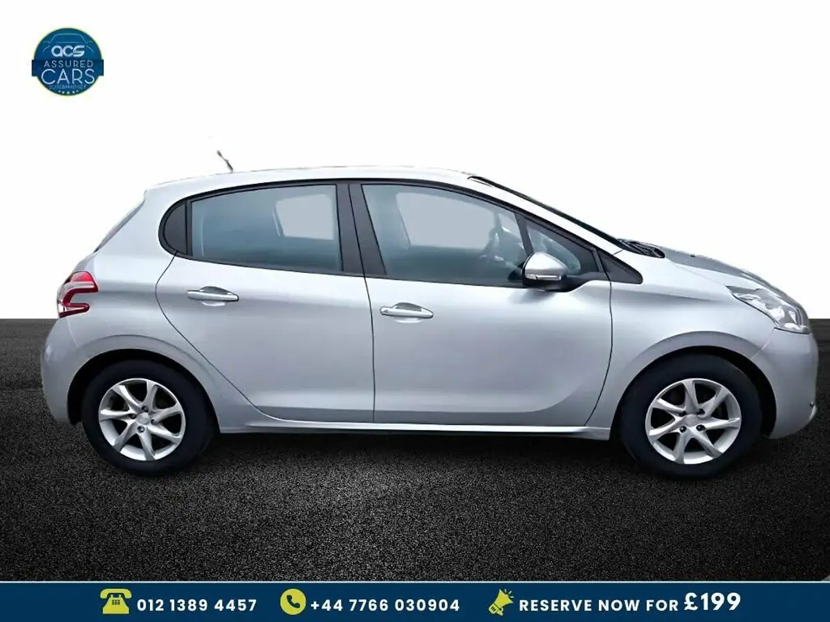 2014-peugeot-208-12-active-vti-5d-big-6