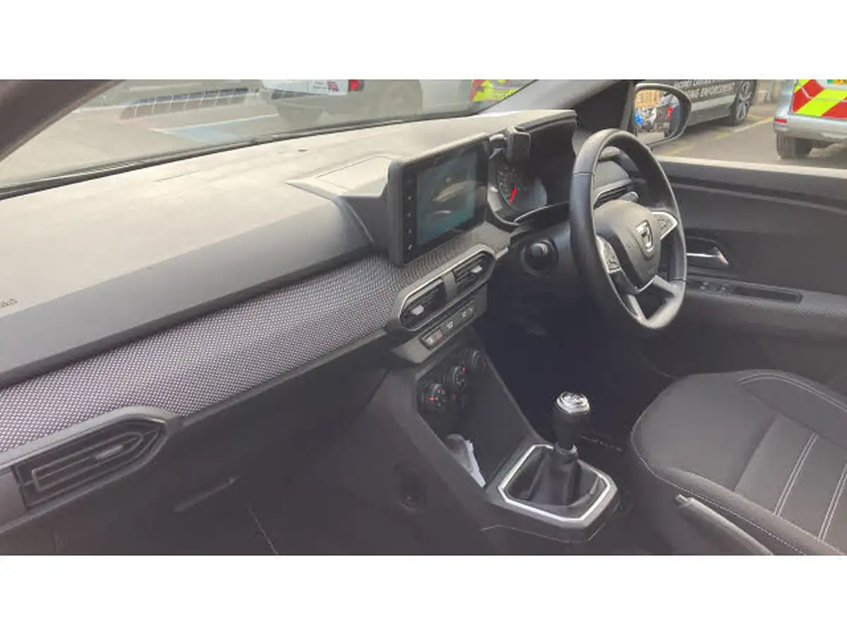 2022-dacia-sandero-10-tce-comfort-90bhp-big-8