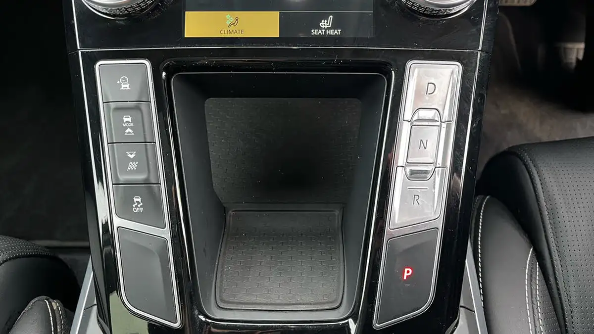 2021-jaguar-i-pace-ev400-hse-big-27