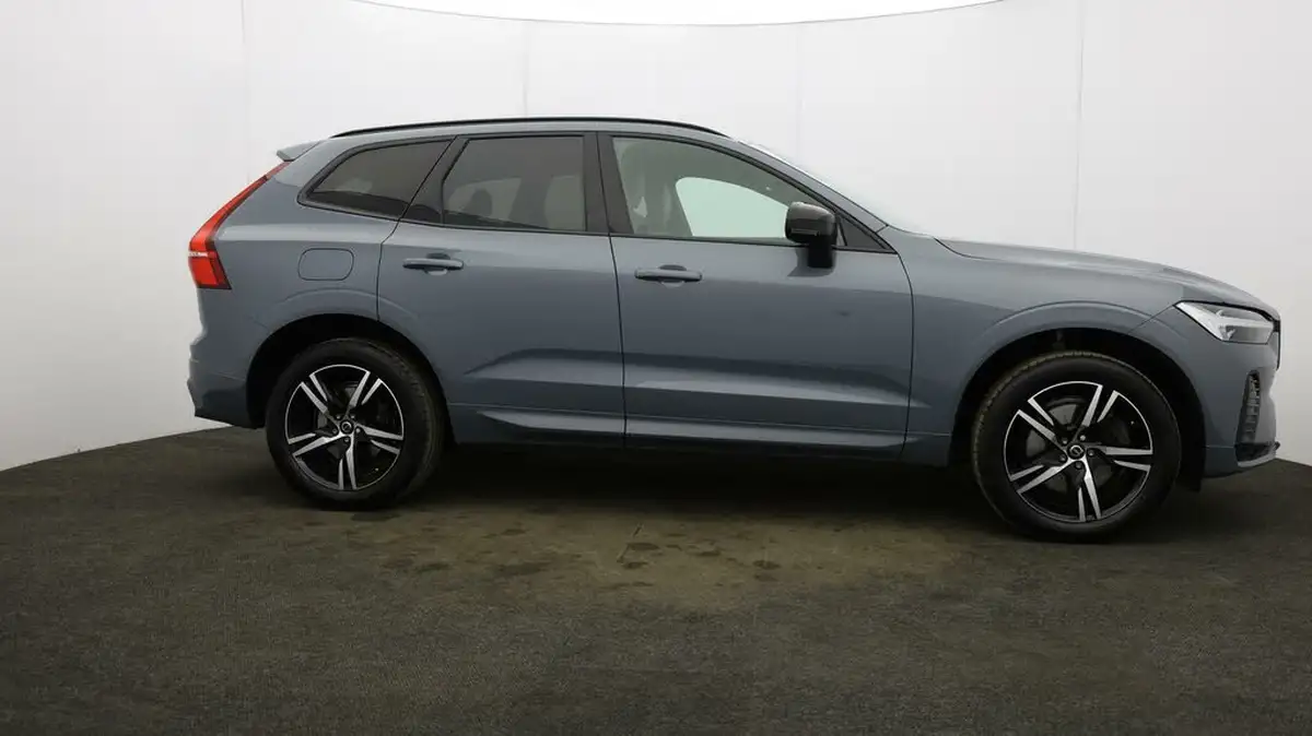 2021-volvo-xc60-20td-b4-r-design-awd-big-7