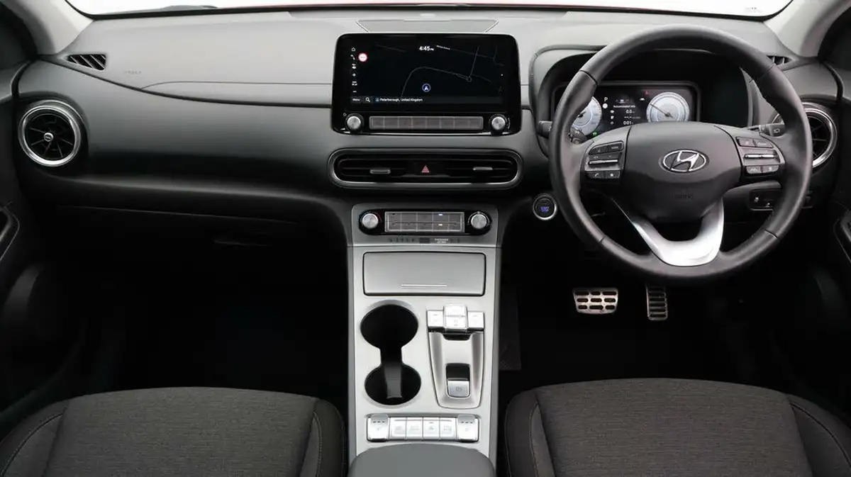 2023-hyundai-kona-e-premium-136ps-39kwh-big-13