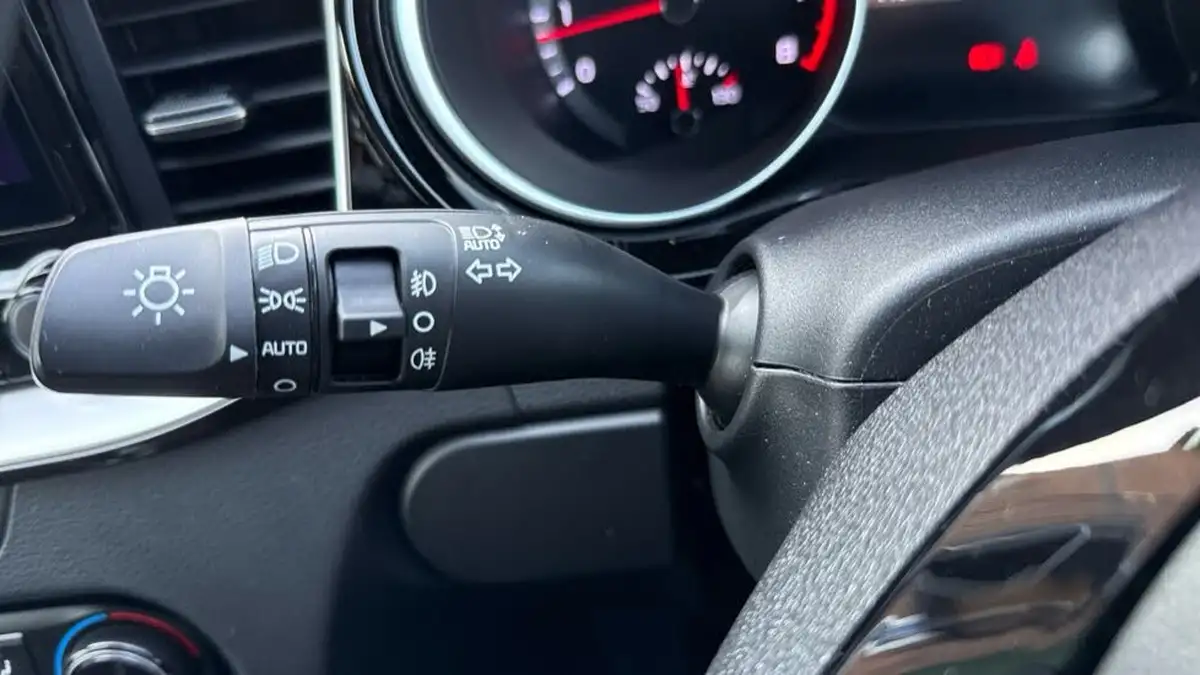 2024-kia-ceed-15-t-gdi-gt-line-158bhp-big-37