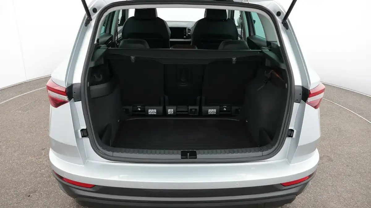 2023-skoda-karoq-15-tsi-se-l-dsg-big-17