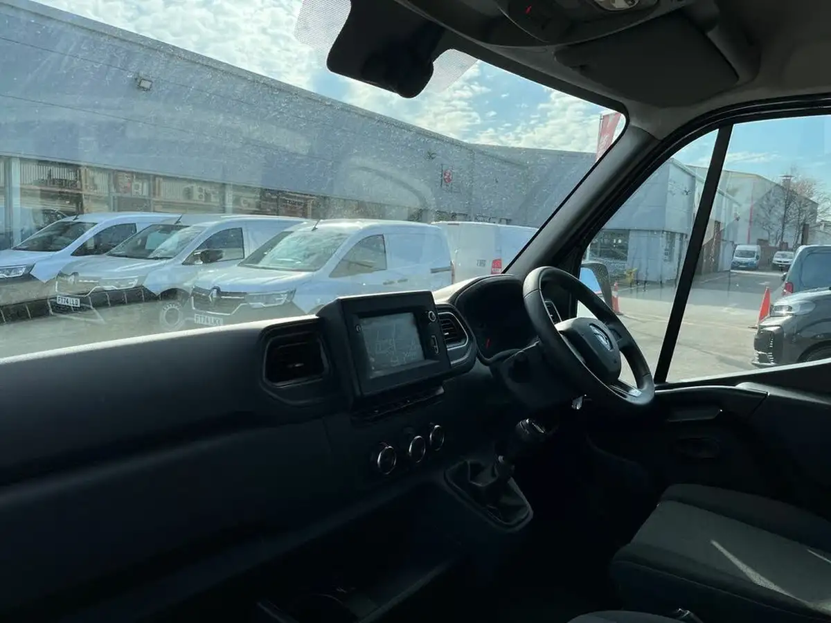 2024-renault-master-23dci-lm35-135-advance-eu6d-big-6